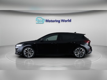 Used Ford Focus 2023 for sale - 78366329: Photo