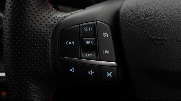 Used Ford Puma 2023 for sale - 76085341: Photo 24