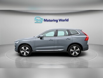 Used Volvo XC60 2022 for sale - 77930537: Photo