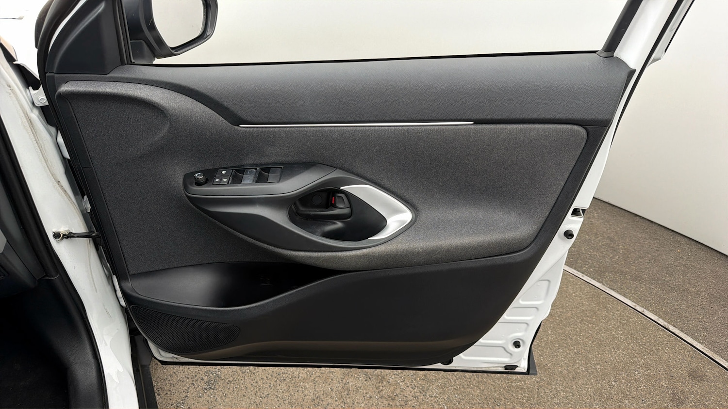 Used Toyota Yaris Cross 2022 for sale - 77953758: Photo 14