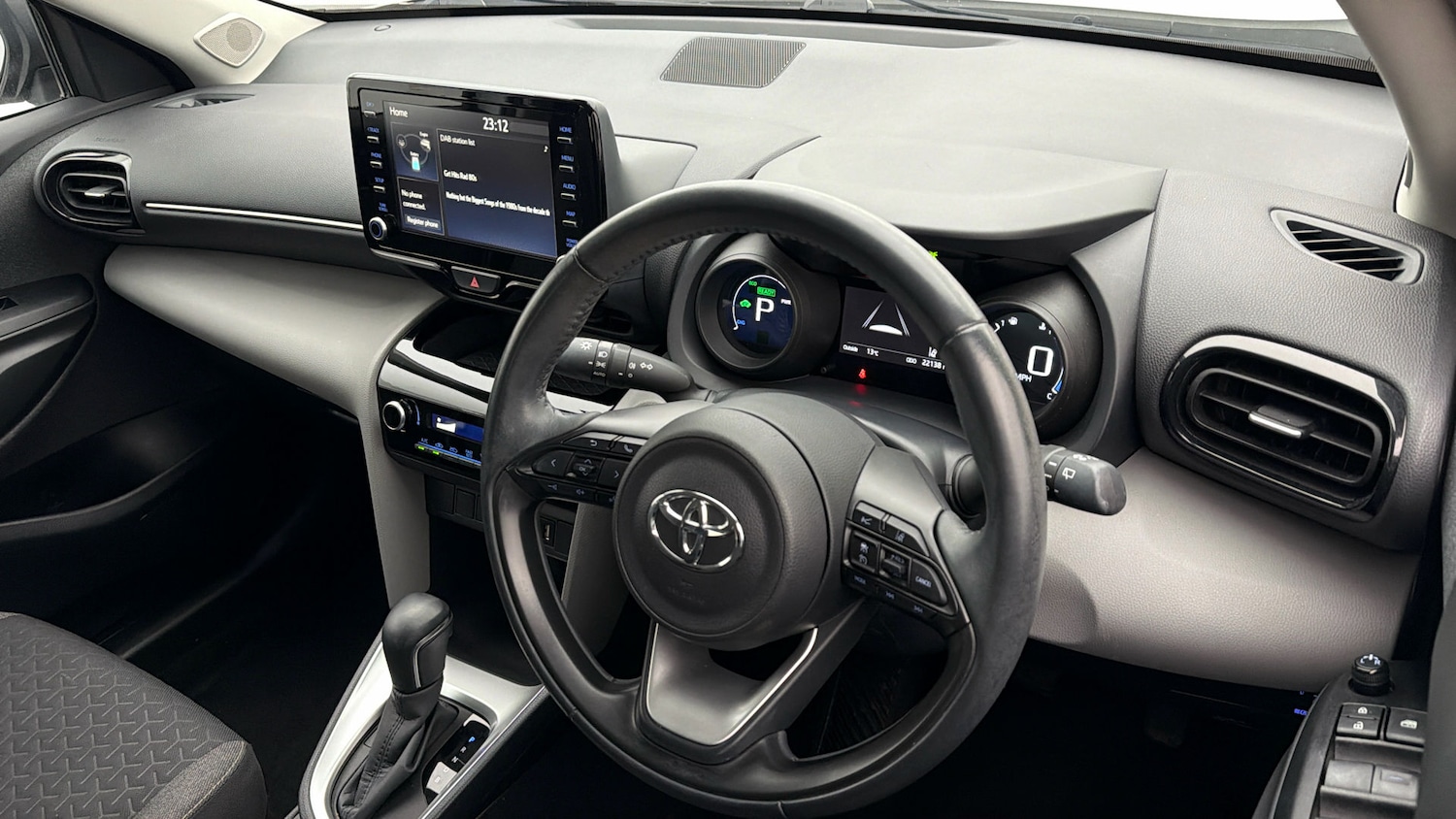 Used Toyota Yaris Cross 2022 for sale - 77953758: Photo 9