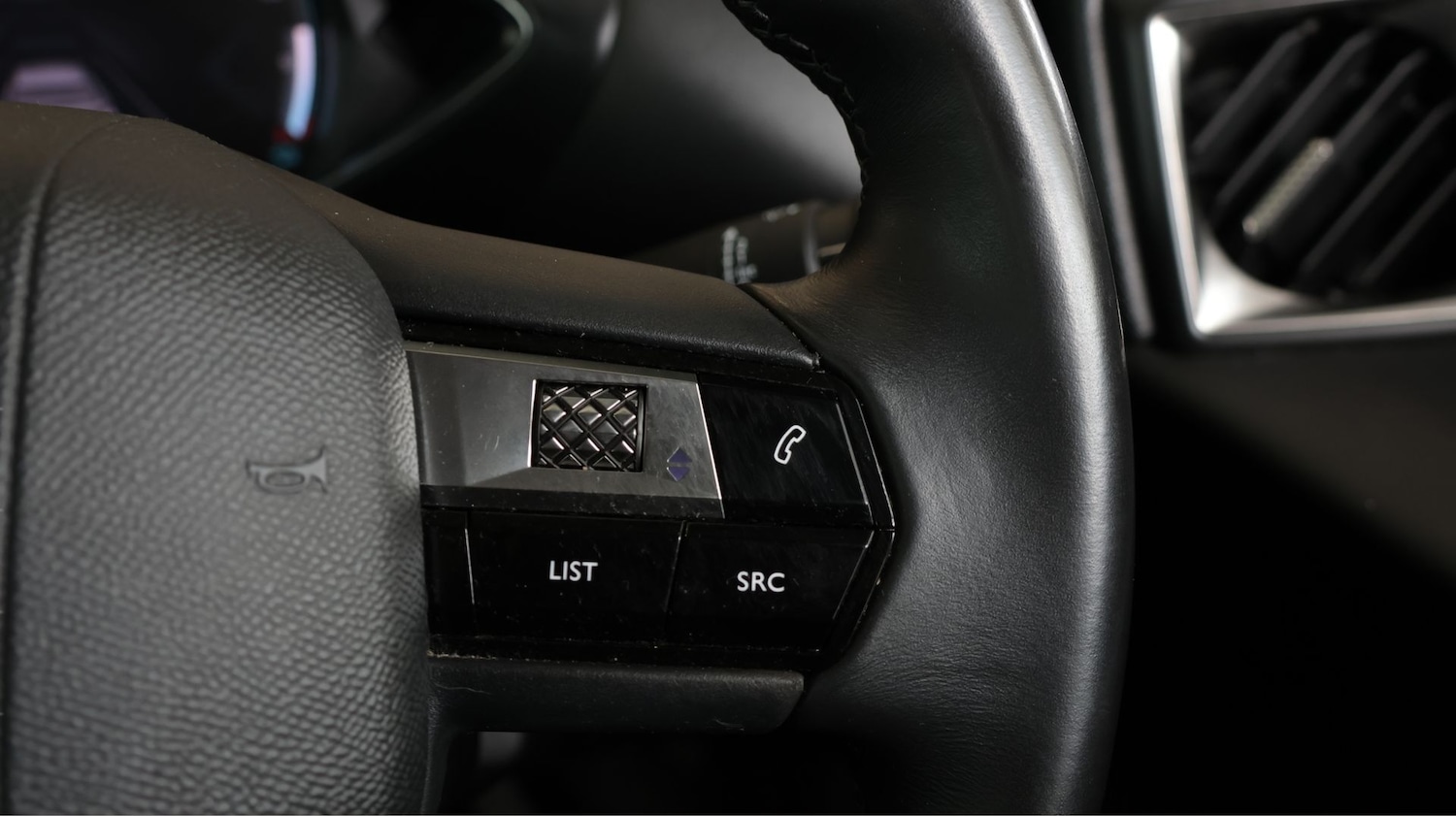 Used DS Automobiles DS 3 Crossback 2022 for sale - 77668303: Photo 23