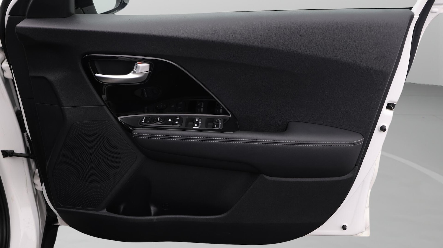 Used Kia Niro 2021 for sale - 76432024: Photo 16