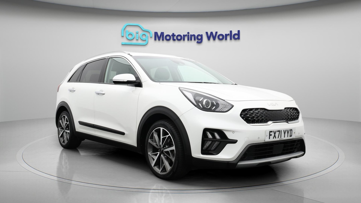 Used Kia Niro 2021 for sale - 76432024: Photo 2