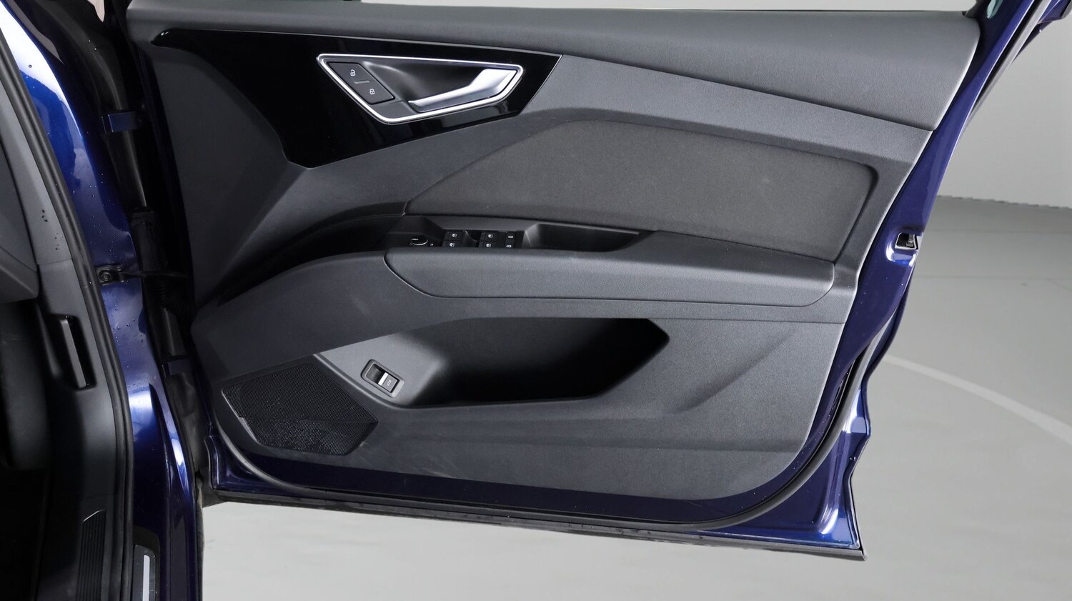 Used Audi Q4 e-tron 2023 for sale - 78040414: Photo 15