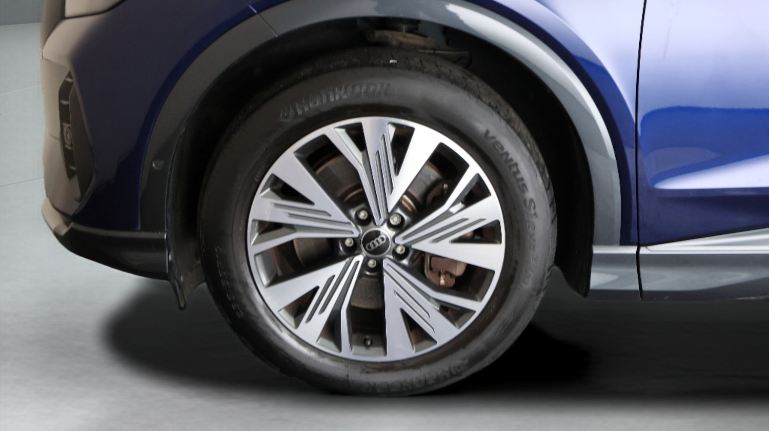 Used Audi Q4 e-tron 2023 for sale - 78040414: Photo 18