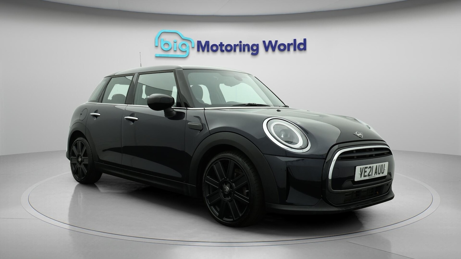 Used MINI Hatch 2021 for sale - 76307654: Photo 2