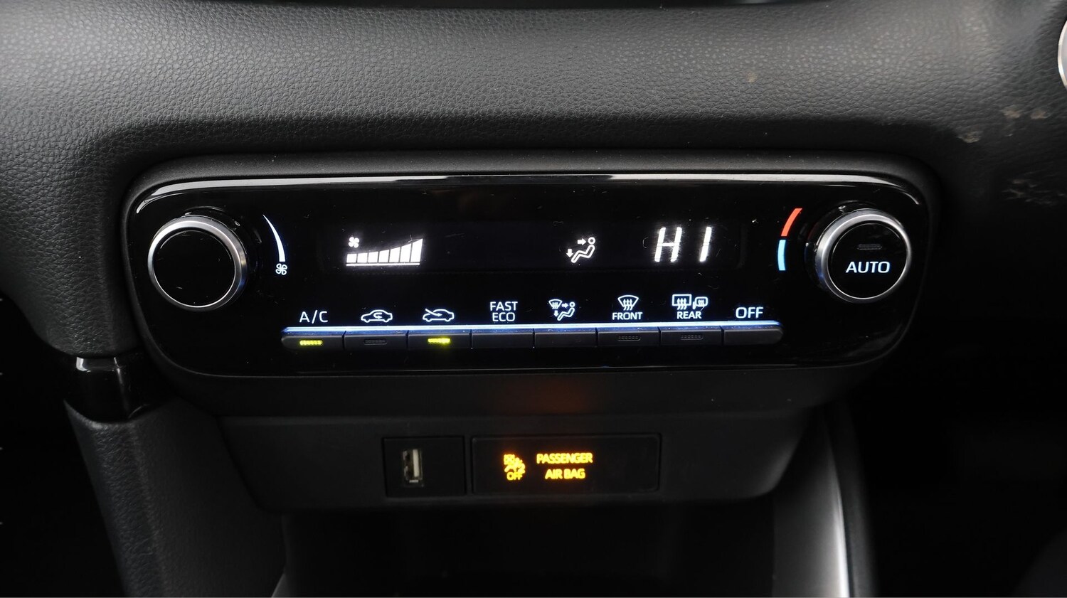 Used Mazda Mazda2 HYBRID 2022 for sale - 77501960: Photo 11