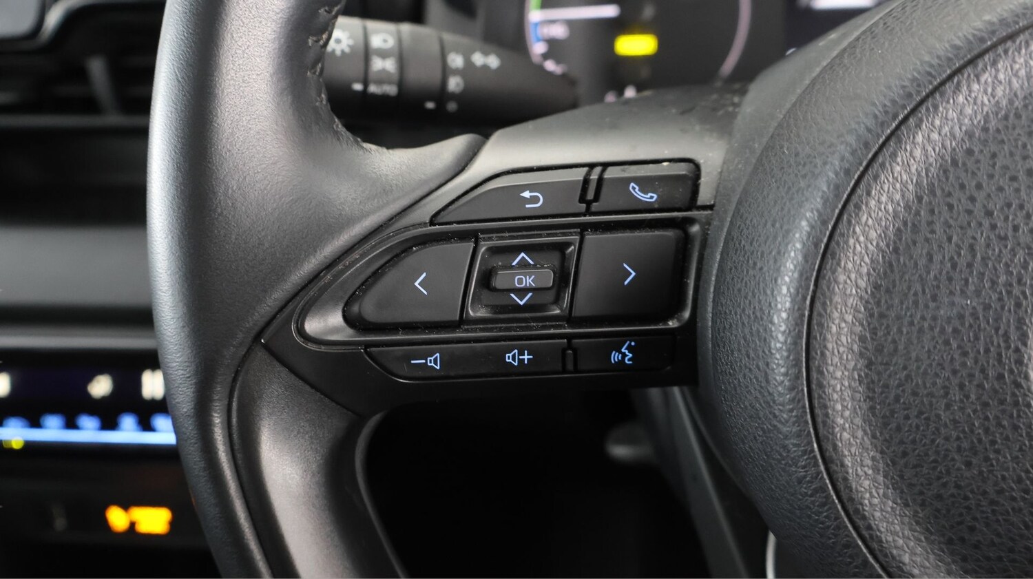 Used Mazda Mazda2 HYBRID 2022 for sale - 77501960: Photo 19