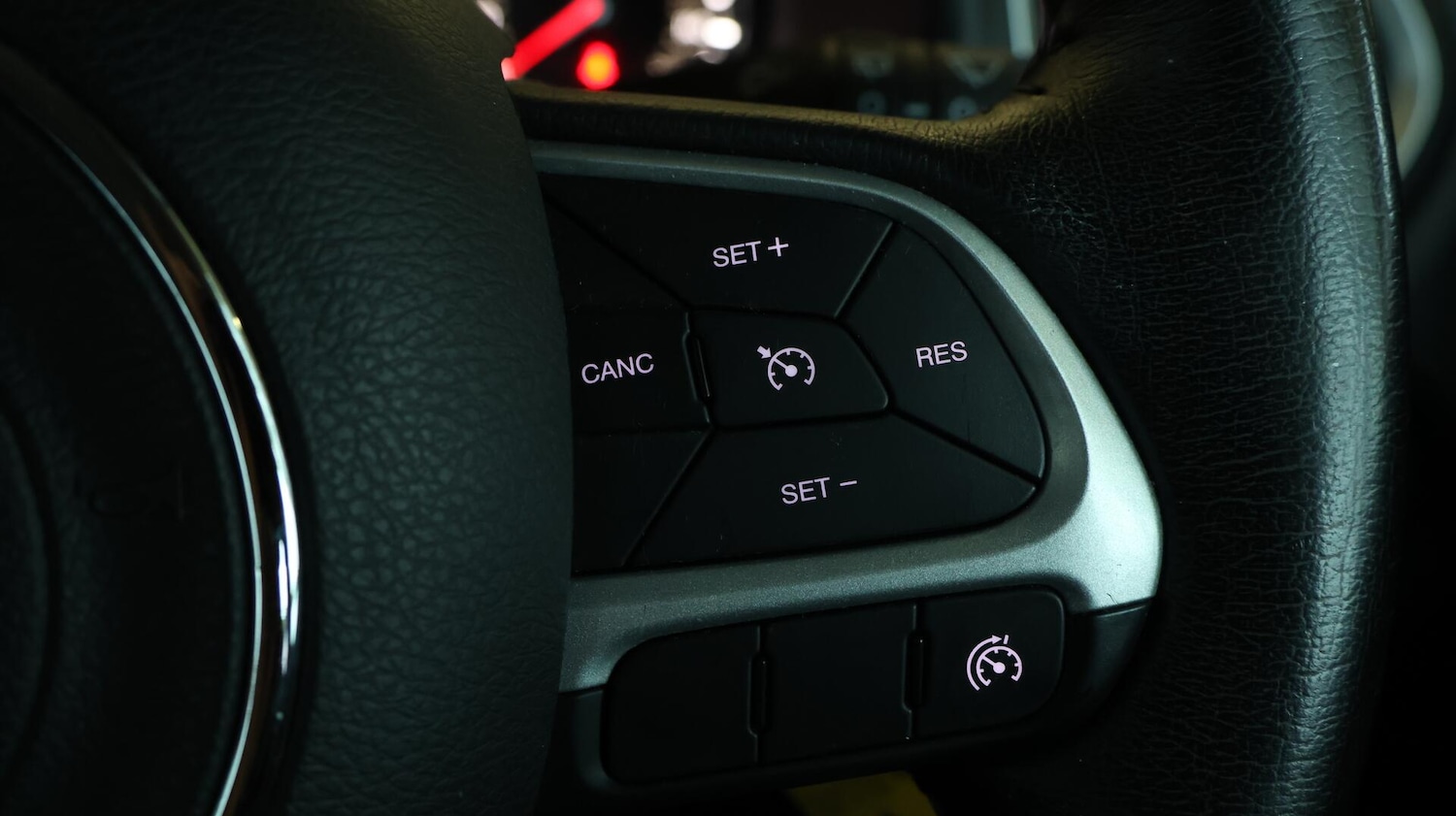 Used Jeep Renegade 2017 for sale - 76521695: Photo 24