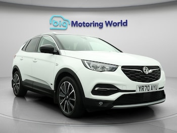 Vauxhall - Grandland X