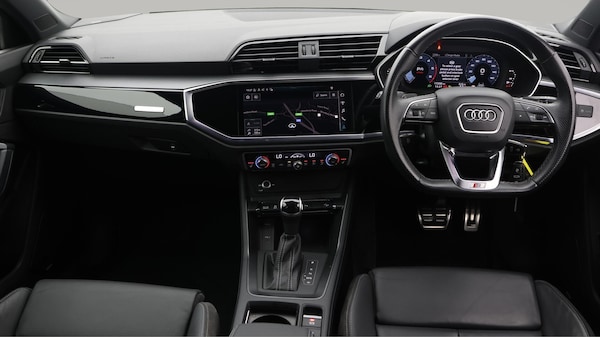 Used Audi Q3 2021 for sale - 76226654: Photo 14