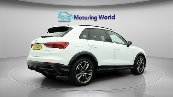Used Audi Q3 2021 for sale - 76226654: Photo 8