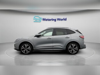 Used Ford Kuga 2023 for sale - 77695080: Photo