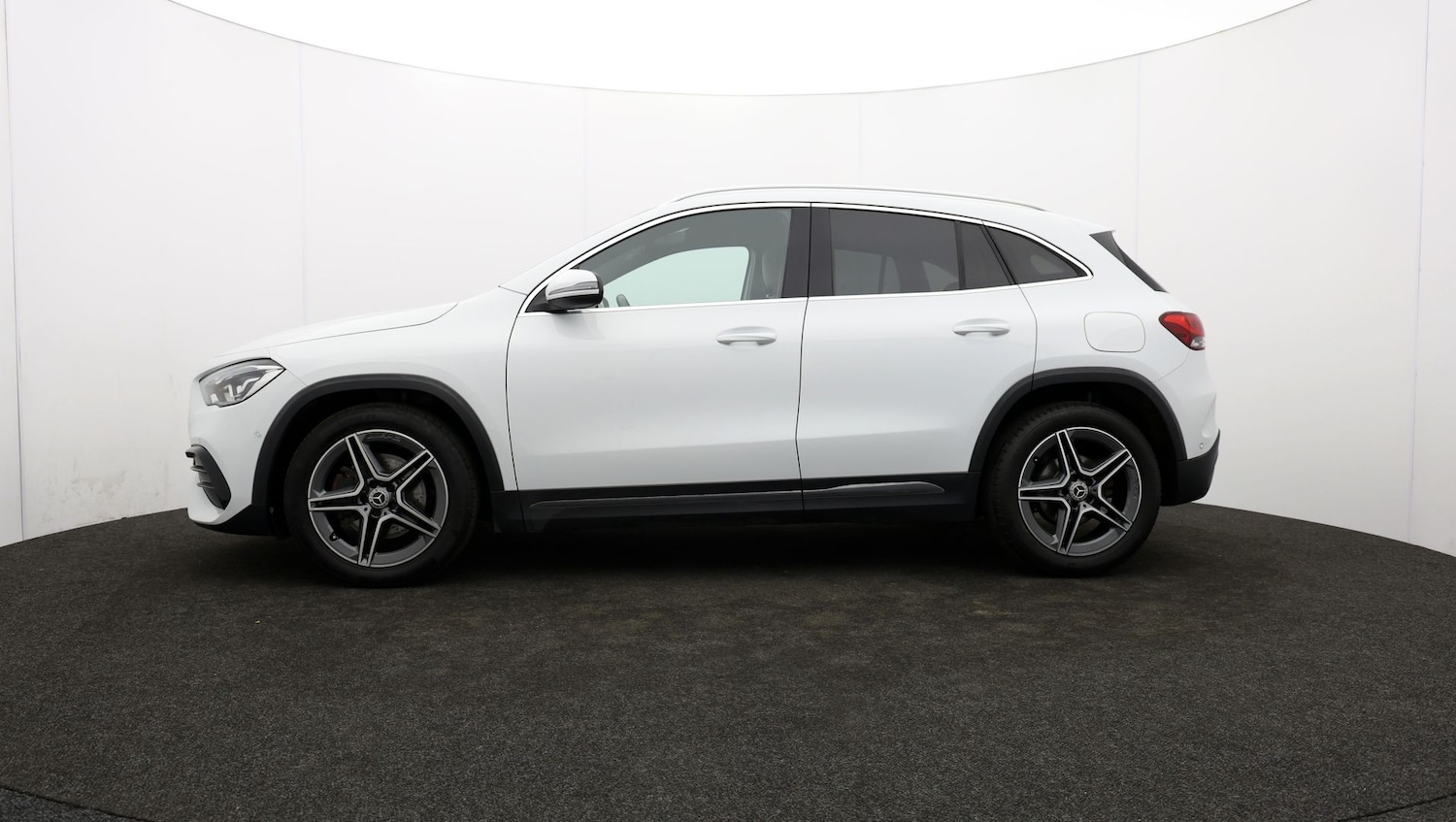 Used Mercedes-Benz GLA 2020 for sale - 76896294: Photo 64
