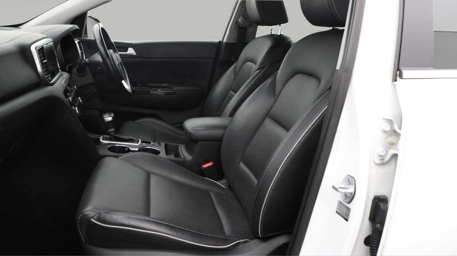 Used Kia Sportage 2018 for sale - 76592053: Photo 15