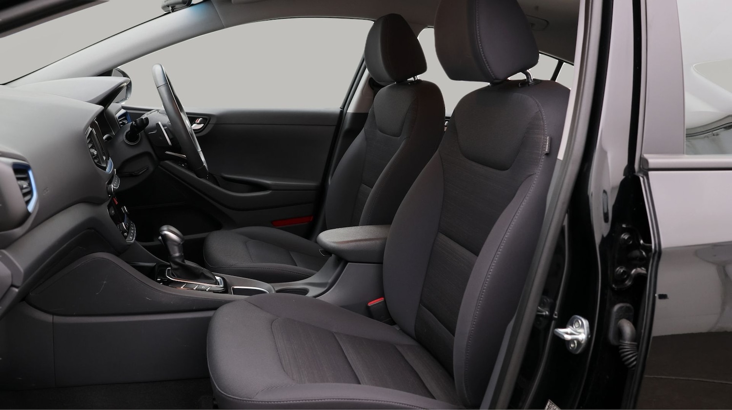 Used Hyundai IONIQ 2018 for sale - 77379401: Photo 14