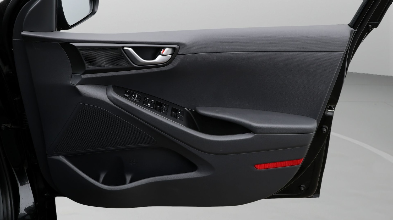 Used Hyundai IONIQ 2018 for sale - 77379401: Photo 15