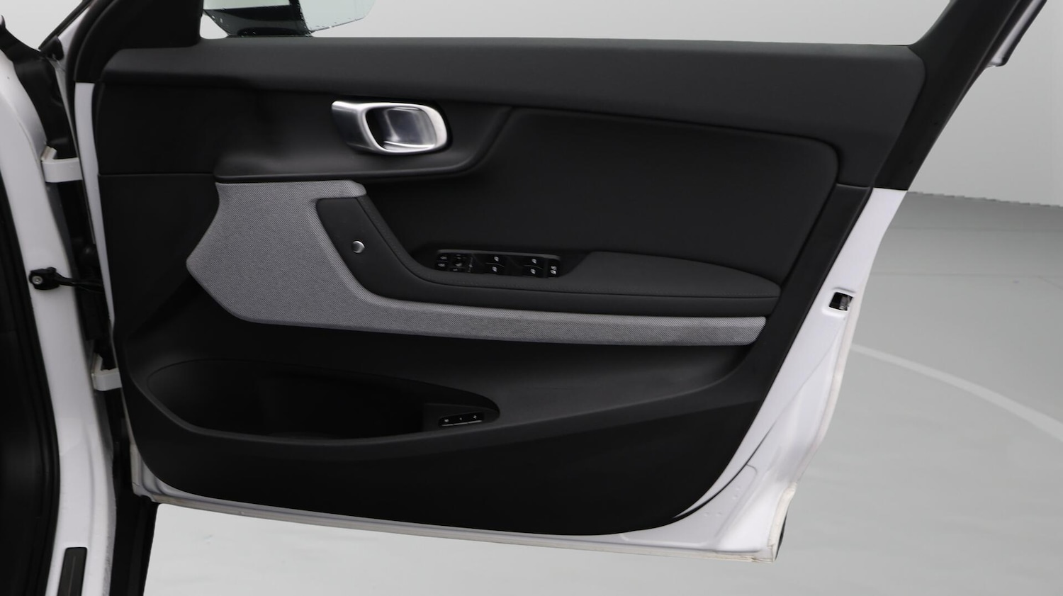 Used Polestar Polestar 2 2023 for sale - 76645673: Photo 16