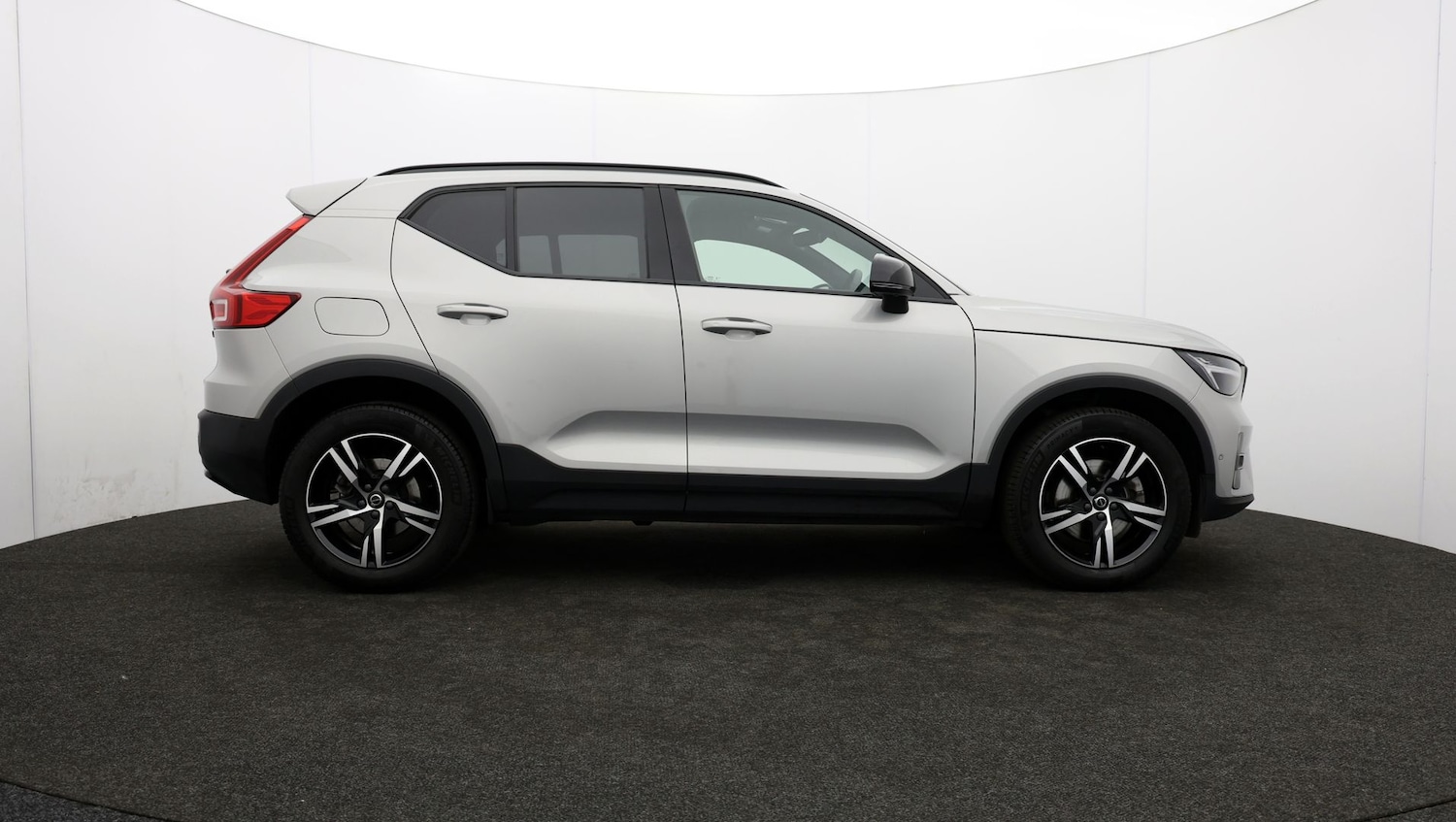 Used Volvo XC40 2023 for sale - 76810266: Photo 35