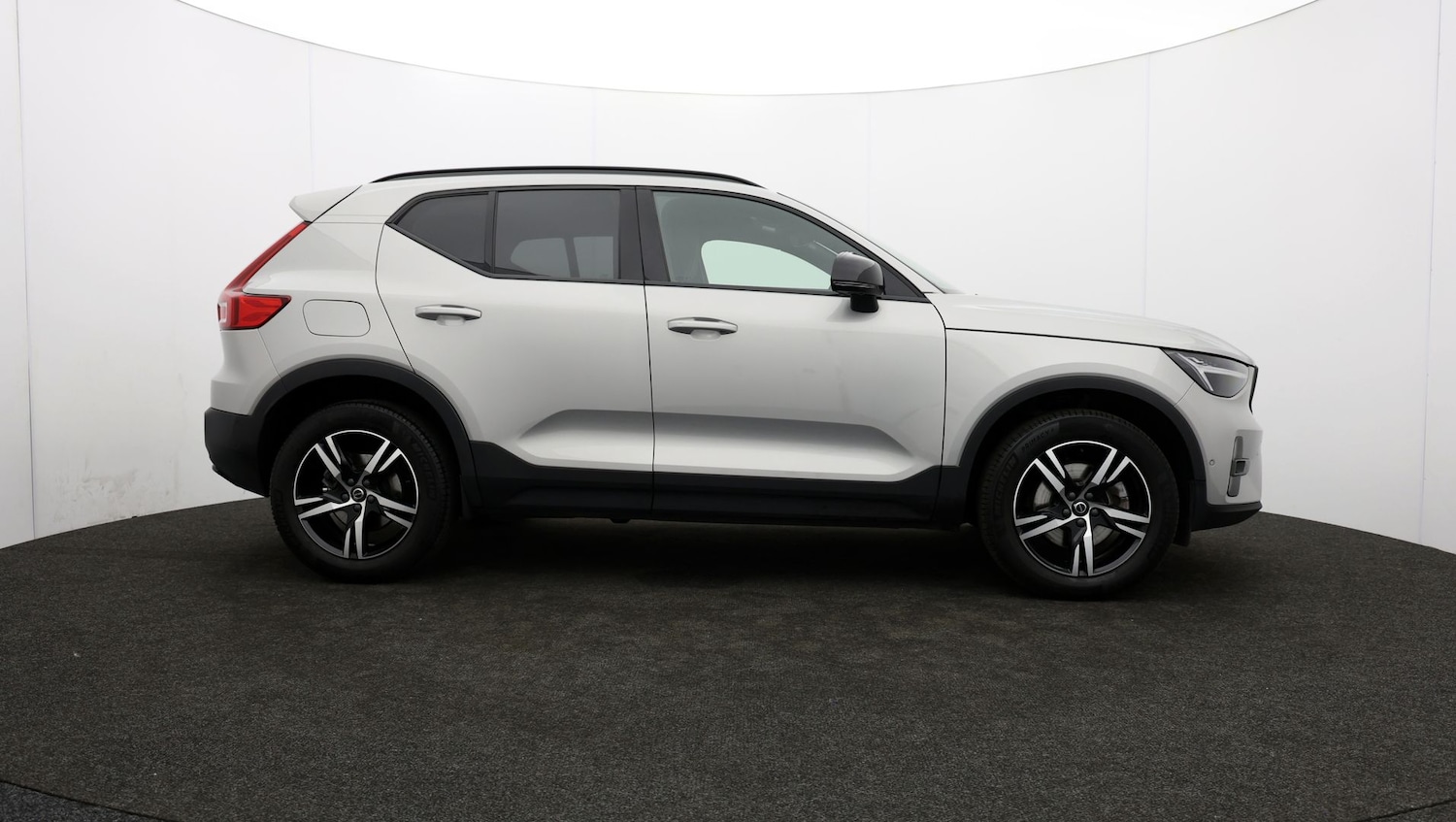 Used Volvo XC40 2023 for sale - 76810266: Photo 36