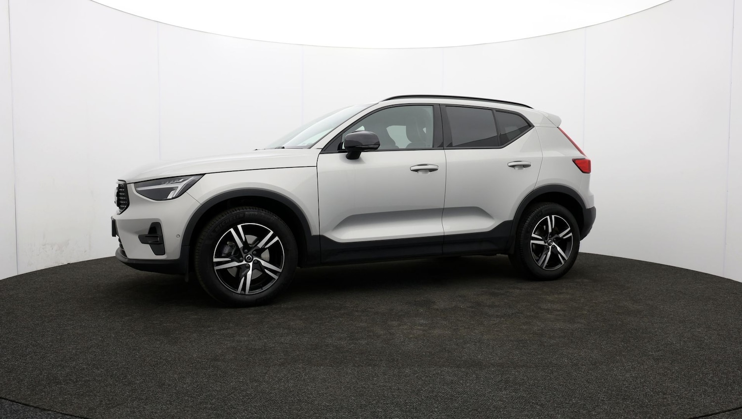 Used Volvo XC40 2023 for sale - 76810266: Photo 60
