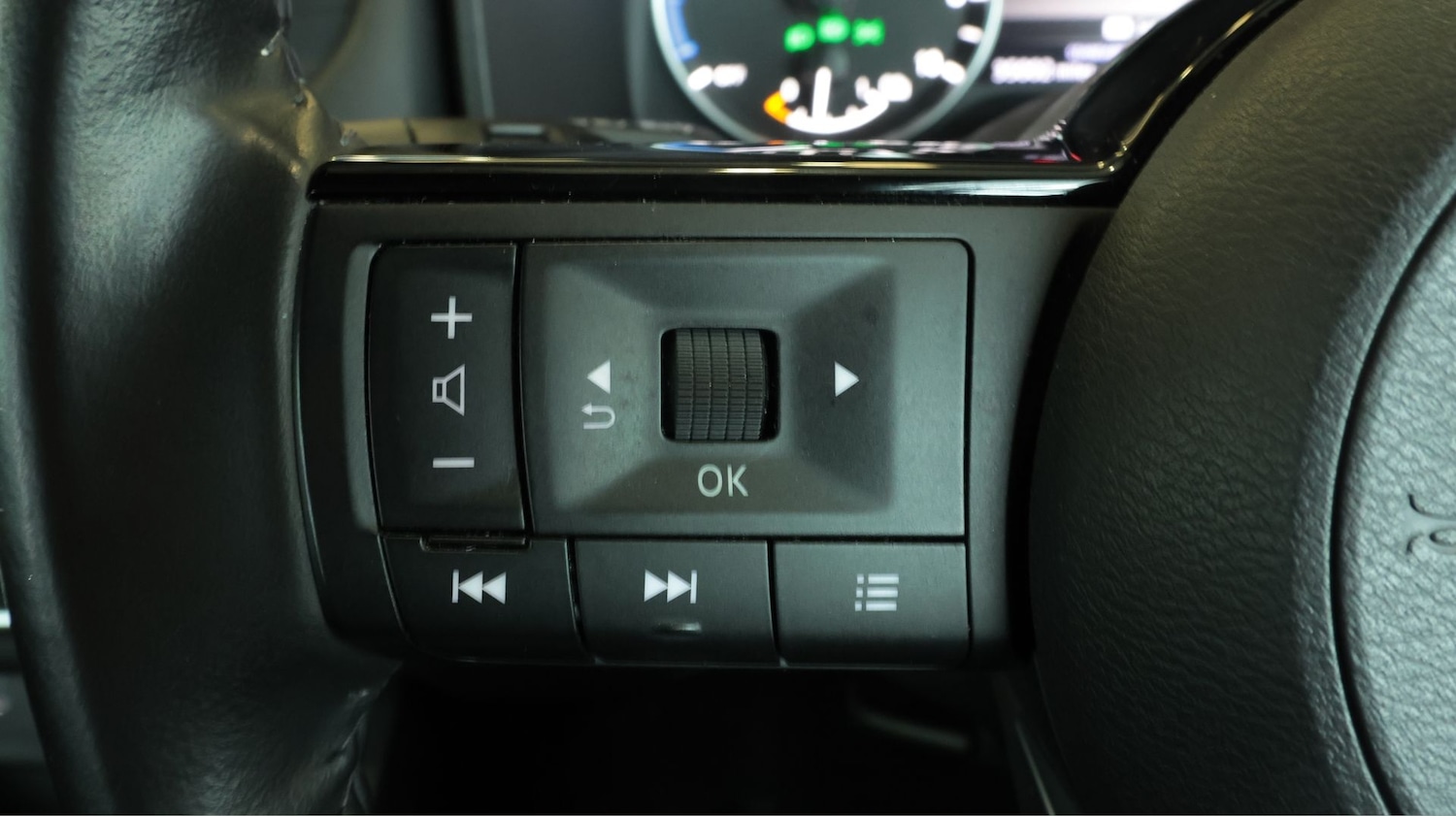 Used Nissan X-Trail 2023 for sale - 77746679: Photo 21