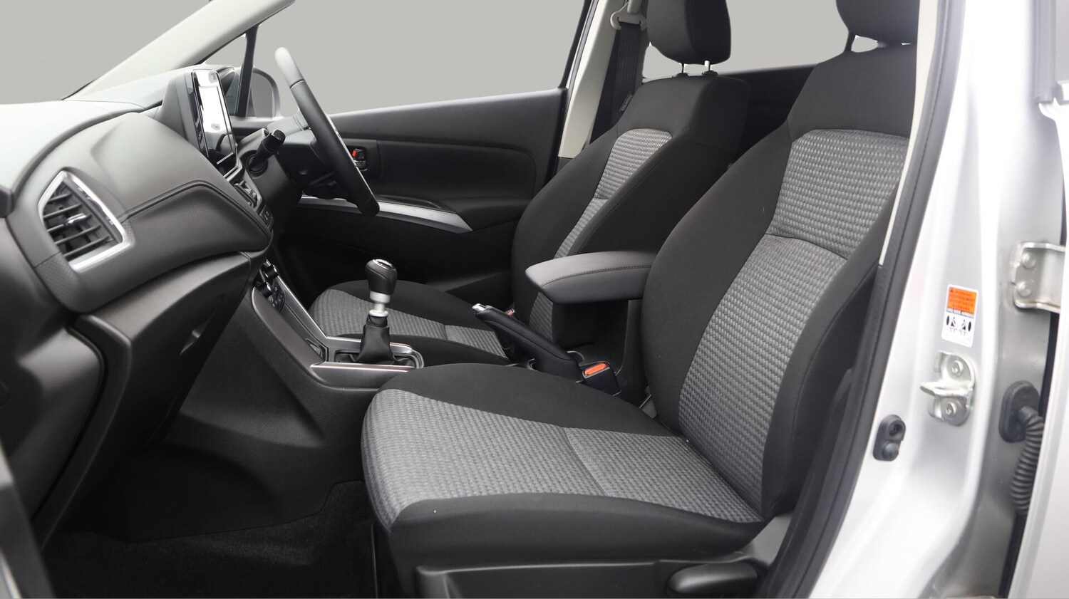 Used Suzuki SX4 S-Cross 2023 for sale - 76270539: Photo 15