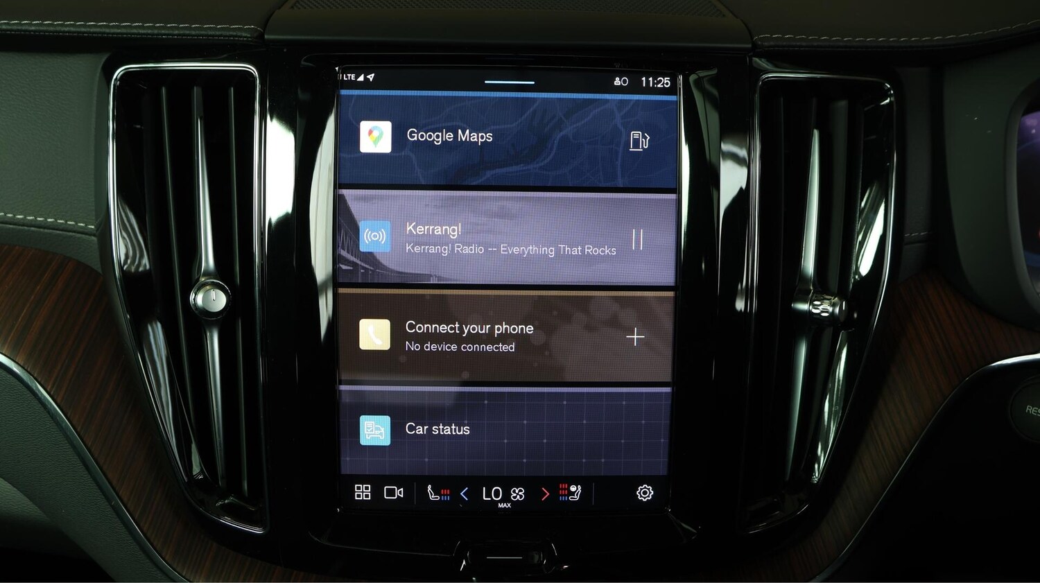 Used Volvo XC60 2023 for sale - 76002125: Photo 13