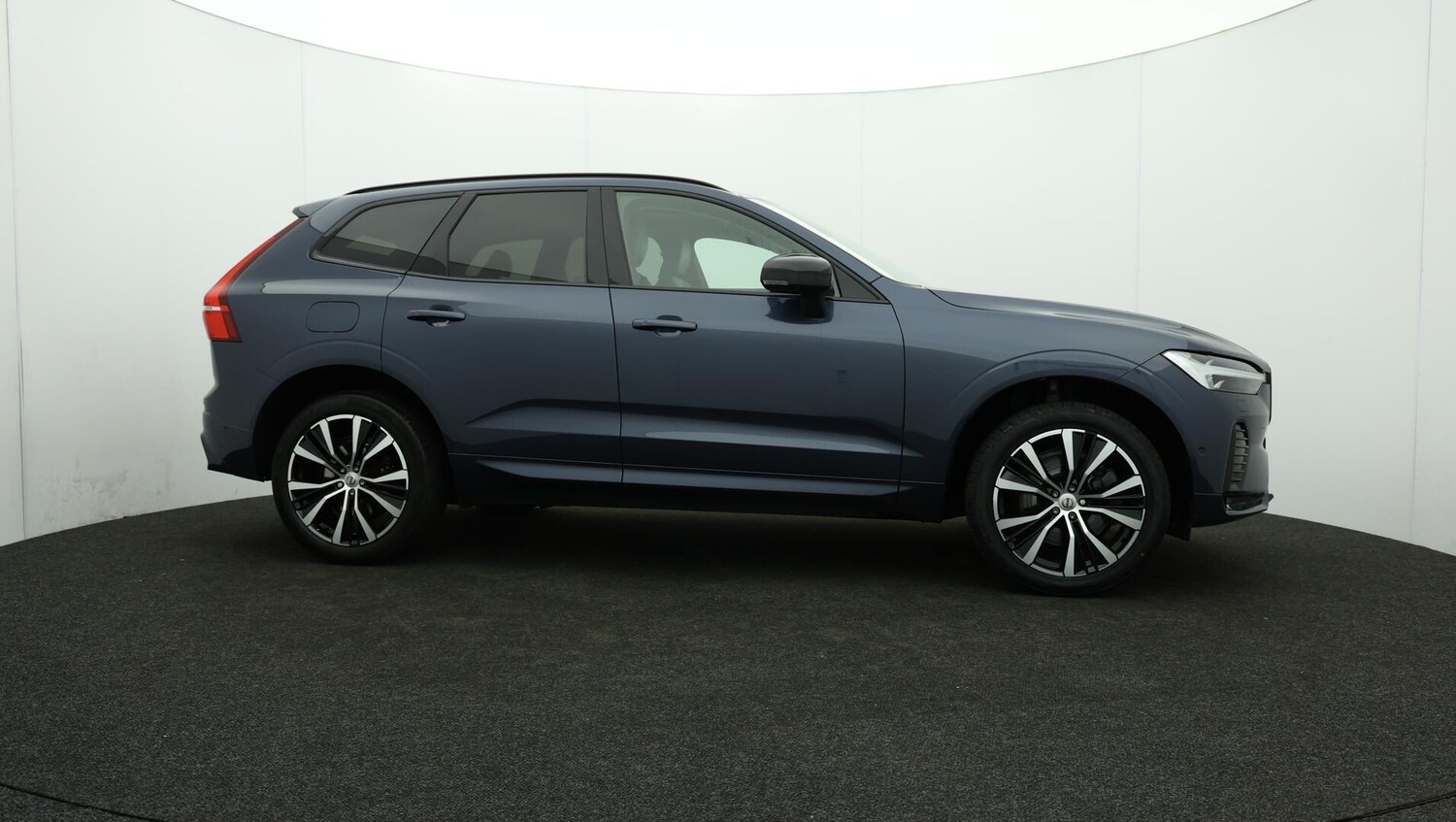 Used Volvo XC60 2023 for sale - 76002125: Photo 45