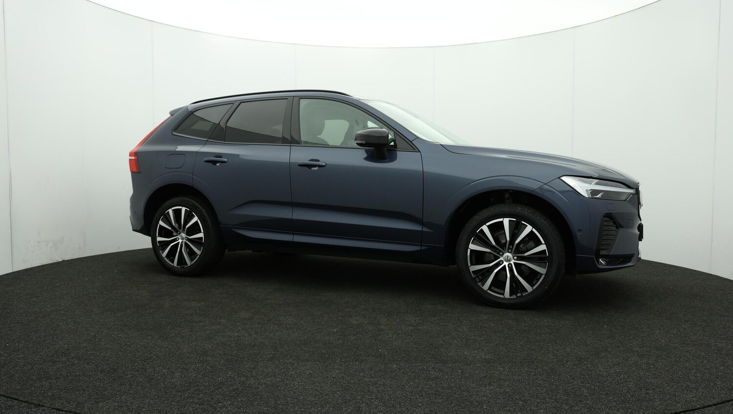 Used Volvo XC60 2023 for sale - 76002125: Photo 48