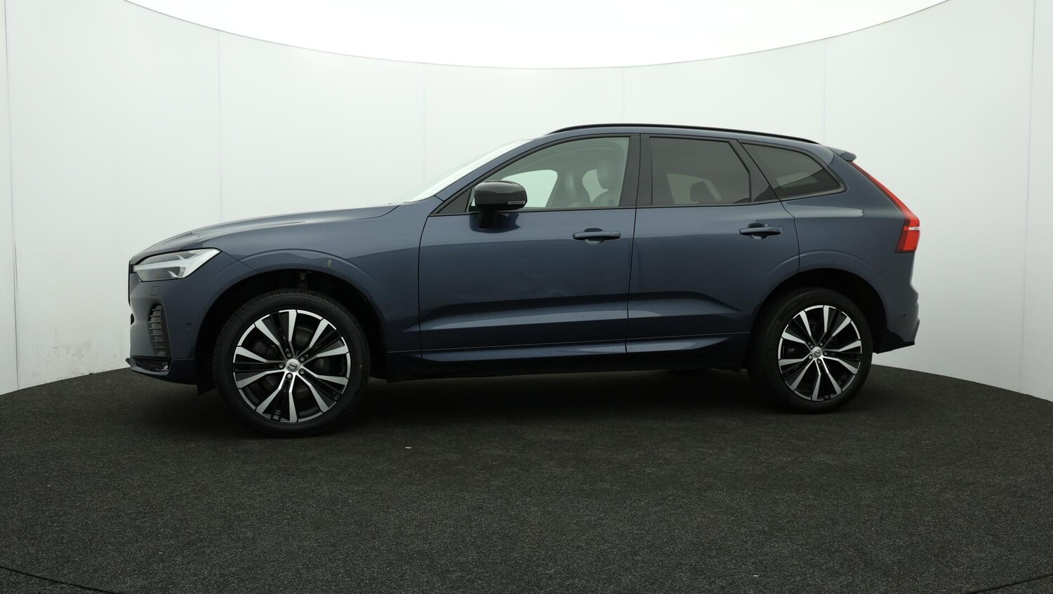 Used Volvo XC60 2023 for sale - 76002125: Photo 71