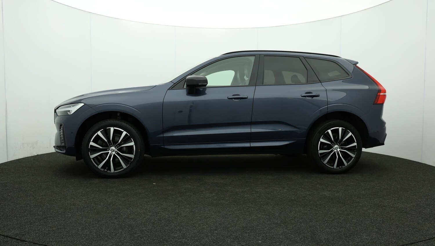 Used Volvo XC60 2023 for sale - 76002125: Photo 72