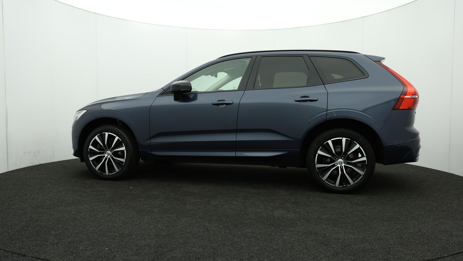 Used Volvo XC60 2023 for sale - 76002125: Photo 75