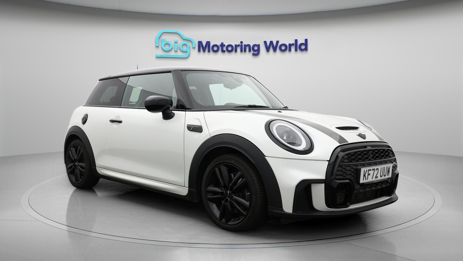 Used MINI Hatch 2023 for sale - 76398456: Photo 2