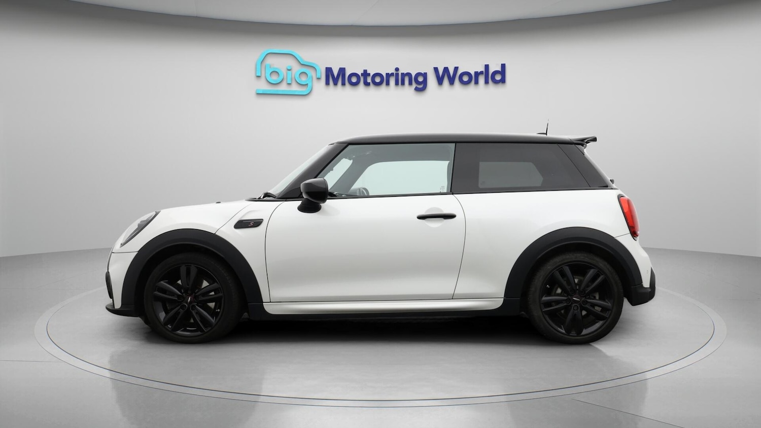 Used MINI Hatch 2023 for sale - 76398456: Photo 5