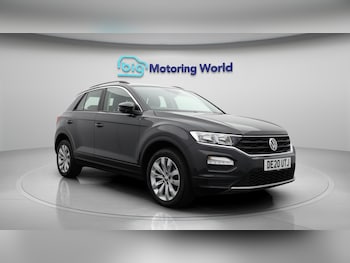 Used Volkswagen T-Roc 2020 for sale - 75635334: Photo