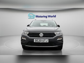 Used Volkswagen T-Roc 2020 for sale - 75635334: Photo