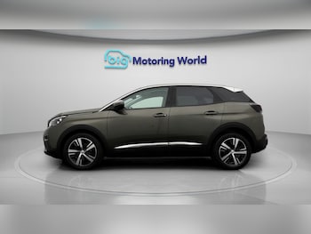 Used Peugeot 3008 2019 for sale - 79074228: Photo