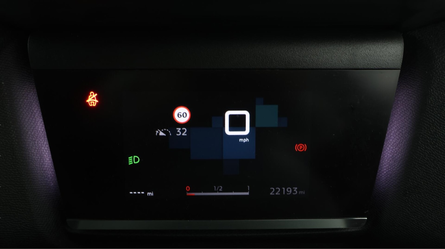 Used Citroen C4 2022 for sale - 76658788: Photo 11