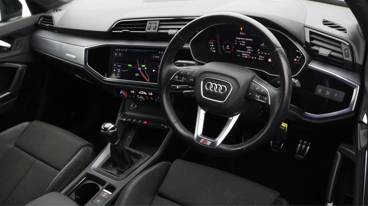 Used Audi Q3 2020 for sale - 76607408: Photo 10