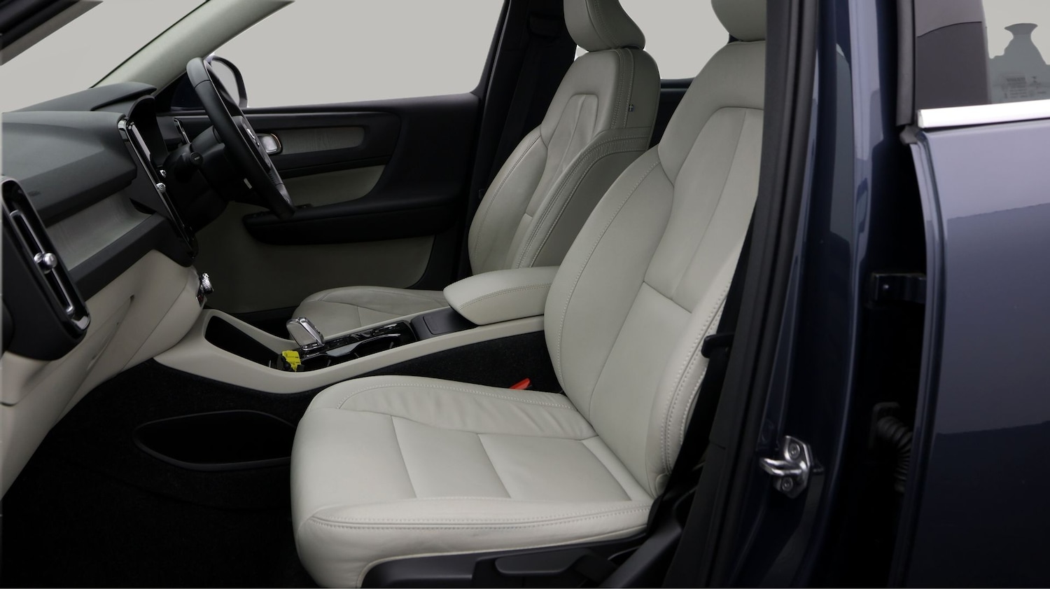 Used Volvo XC40 2020 for sale - 77327581: Photo 14