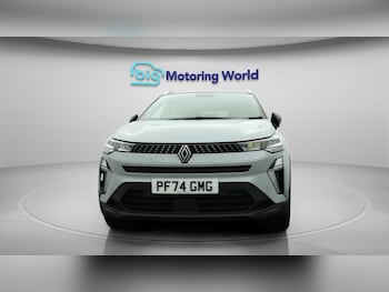 Used Renault Captur 2024 for sale - 76215207: Photo