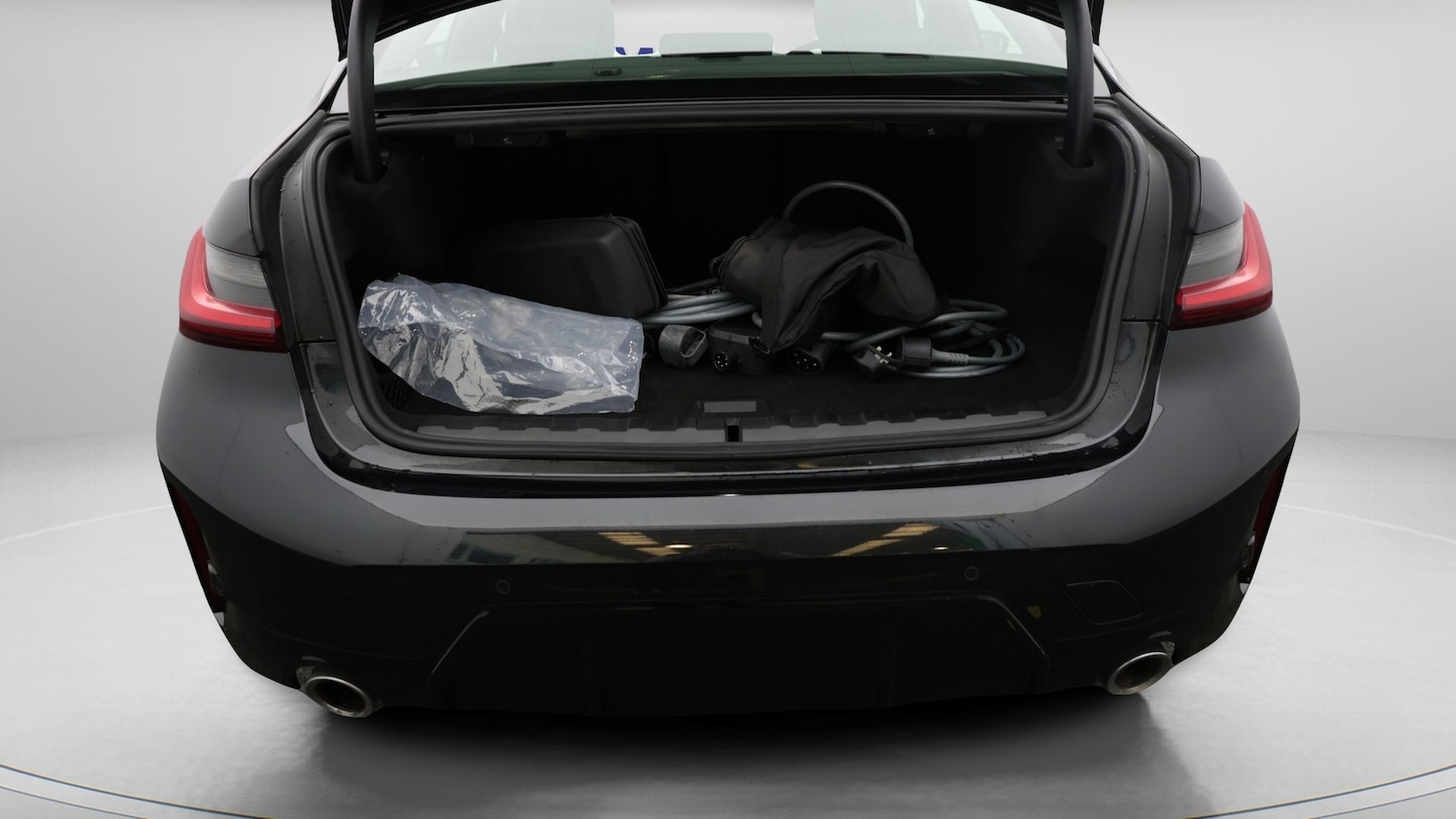 Used BMW 3 Series 2023 for sale - 77653592: Photo 17