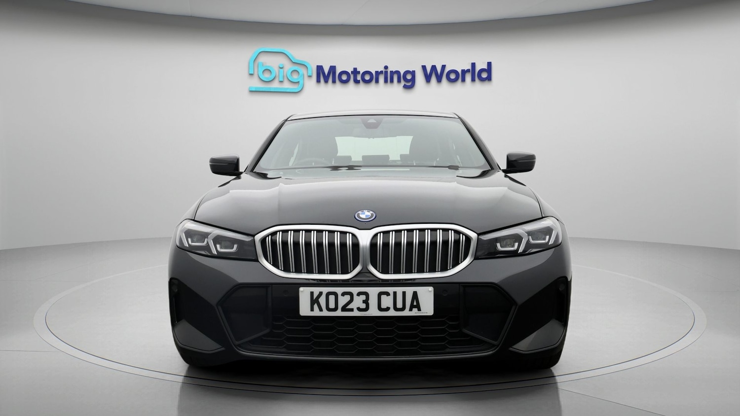Used BMW 3 Series 2023 for sale - 77653592: Photo 2