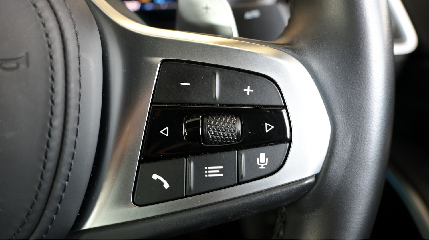 Used BMW 3 Series 2023 for sale - 77653592: Photo 23