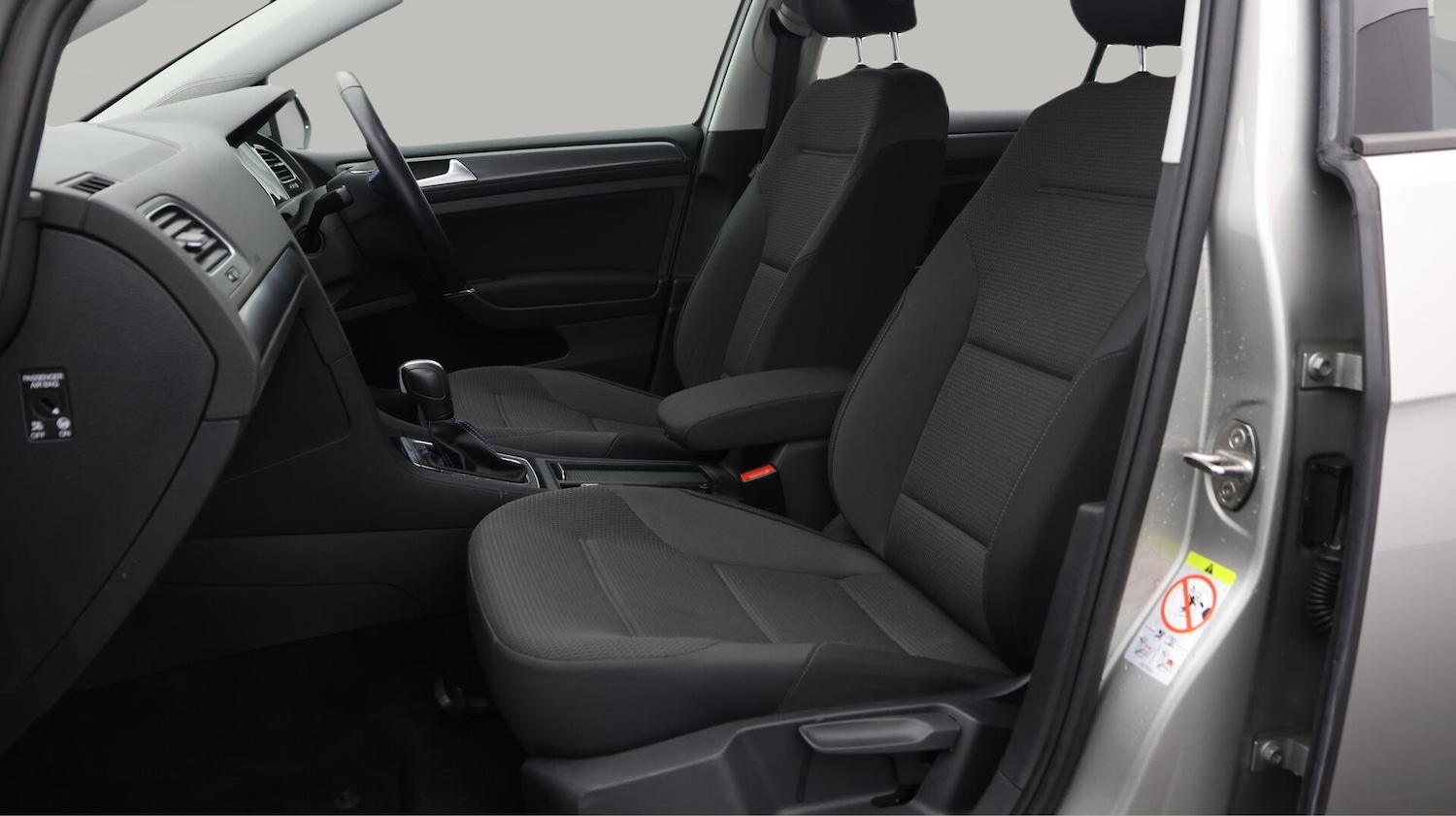 Used Volkswagen Golf 2020 for sale - 76512274: Photo 15