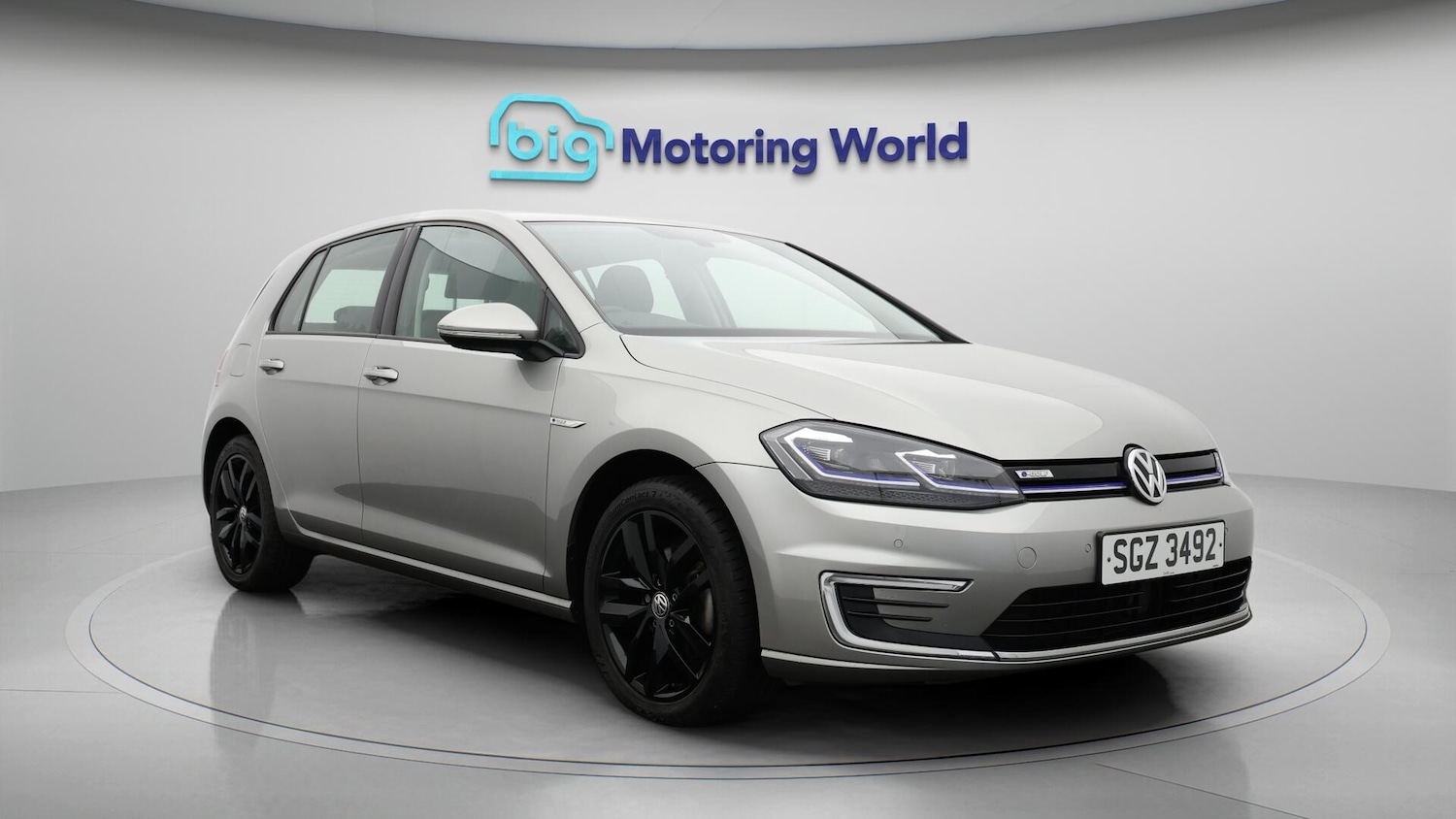 Used Volkswagen Golf 2020 for sale - 76512274: Photo 2