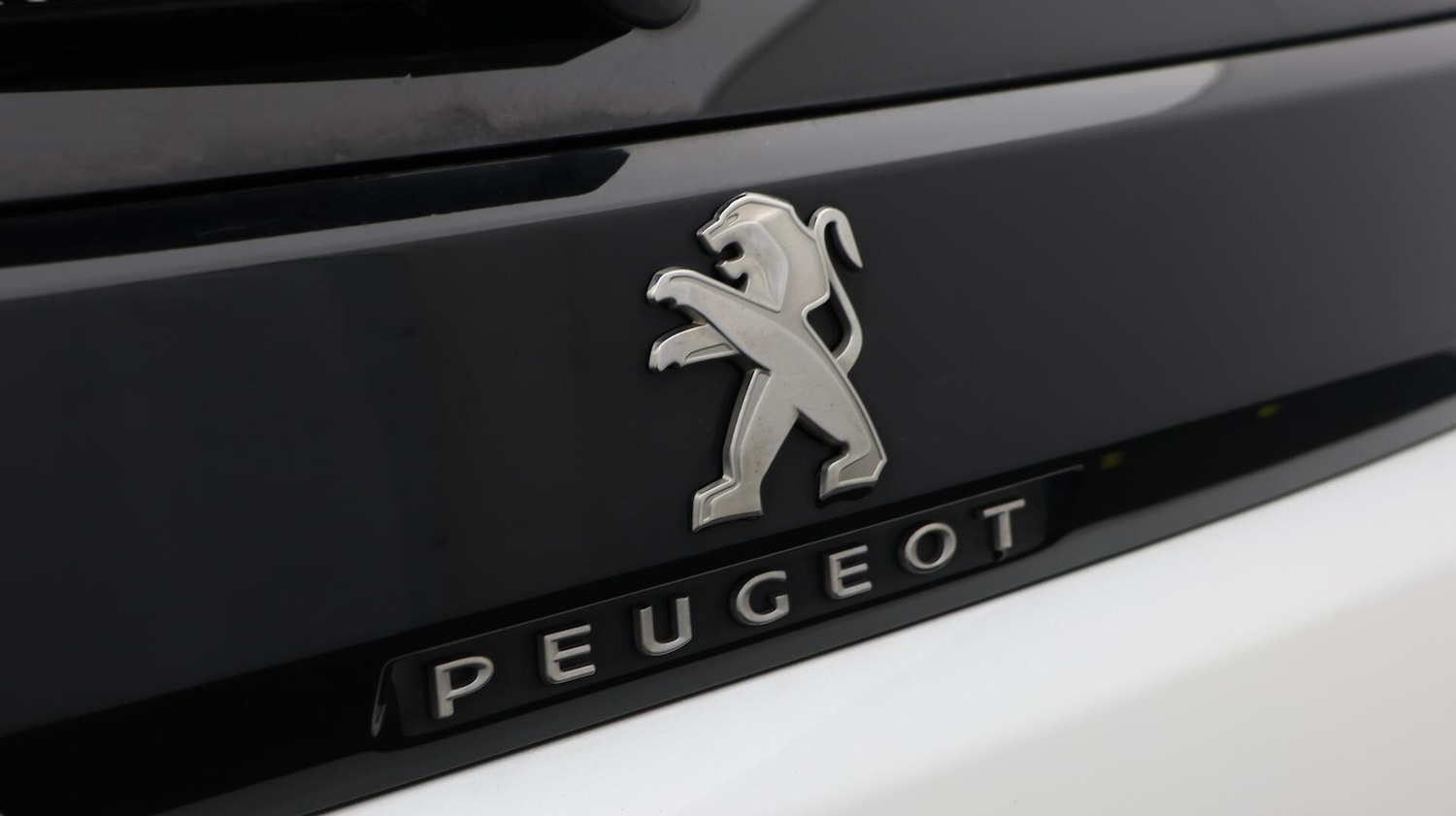 Used Peugeot 5008 2020 for sale - 76771931: Photo 22