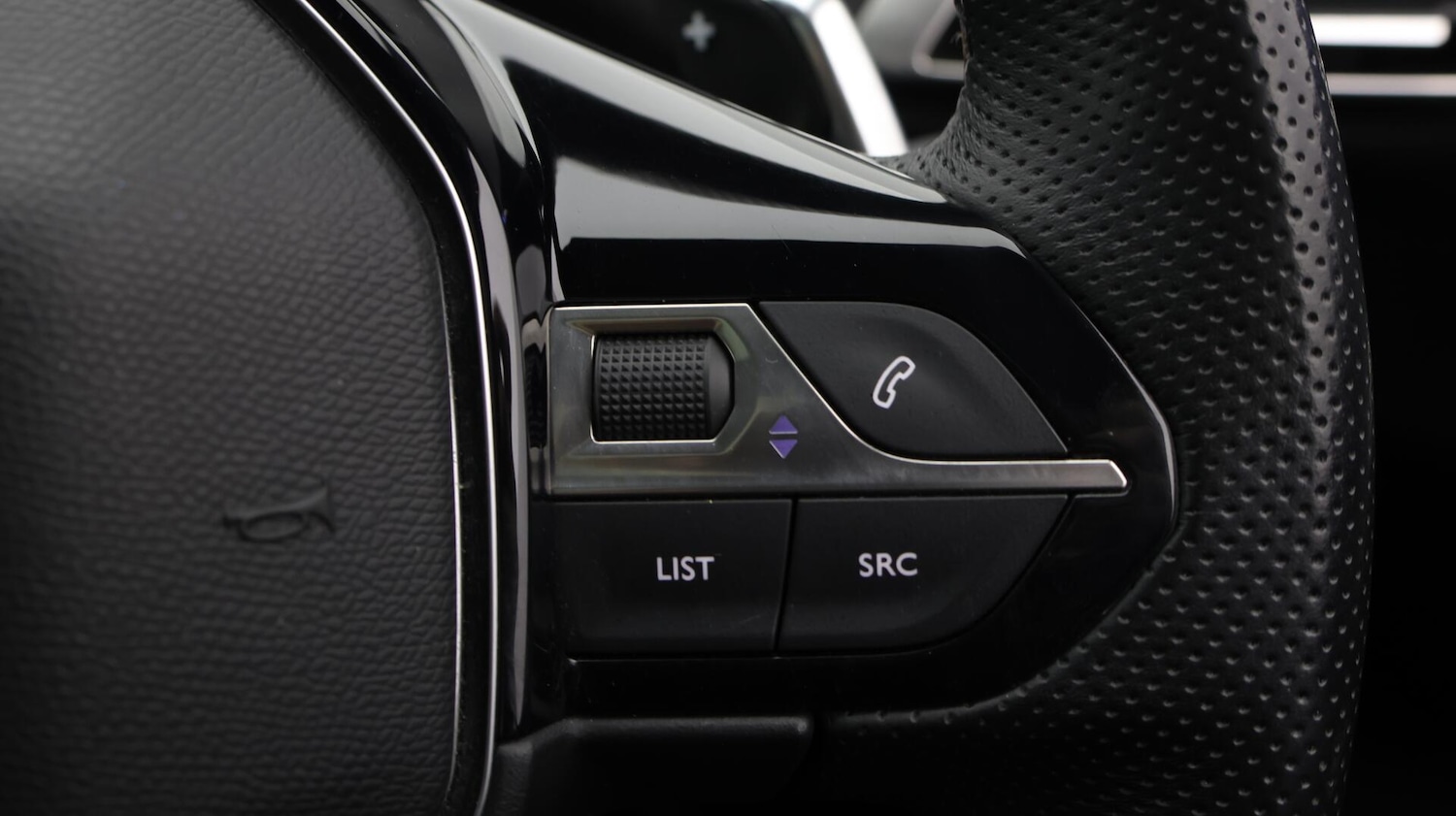 Used Peugeot 5008 2020 for sale - 76771931: Photo 25